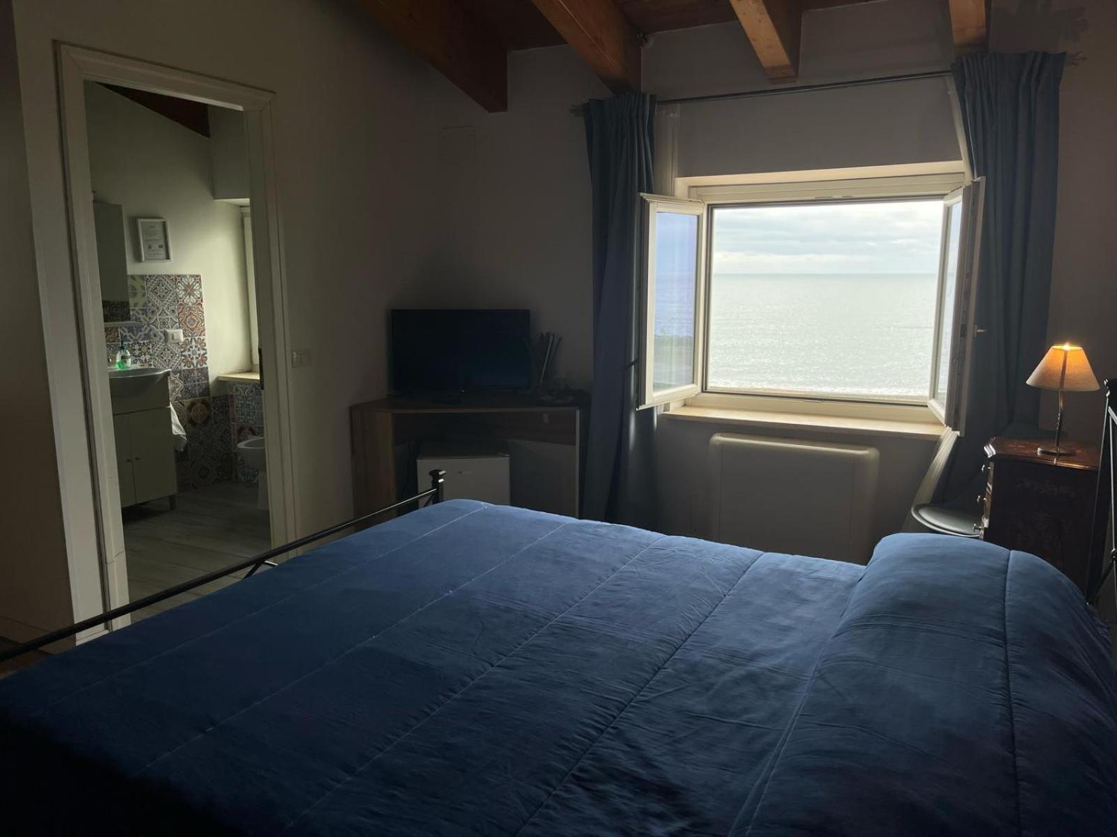 Nottola B&B Ladispoli Bagian luar foto